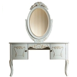 Talonpoikaisrokokoo Kampauslipasto peilillä