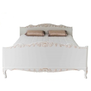 Talonpoikaisrokokoo sänky