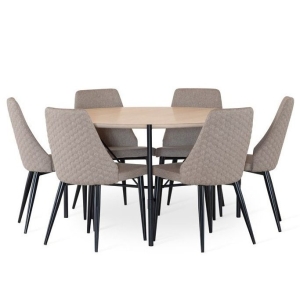 Ale pyöreä ruokailuryhmä Flair tuoleilla