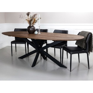 Orlando ovaali 200 ruokailuryhmä 6 Runa tuolilla