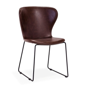 Wing tuoli - Mustat jalat